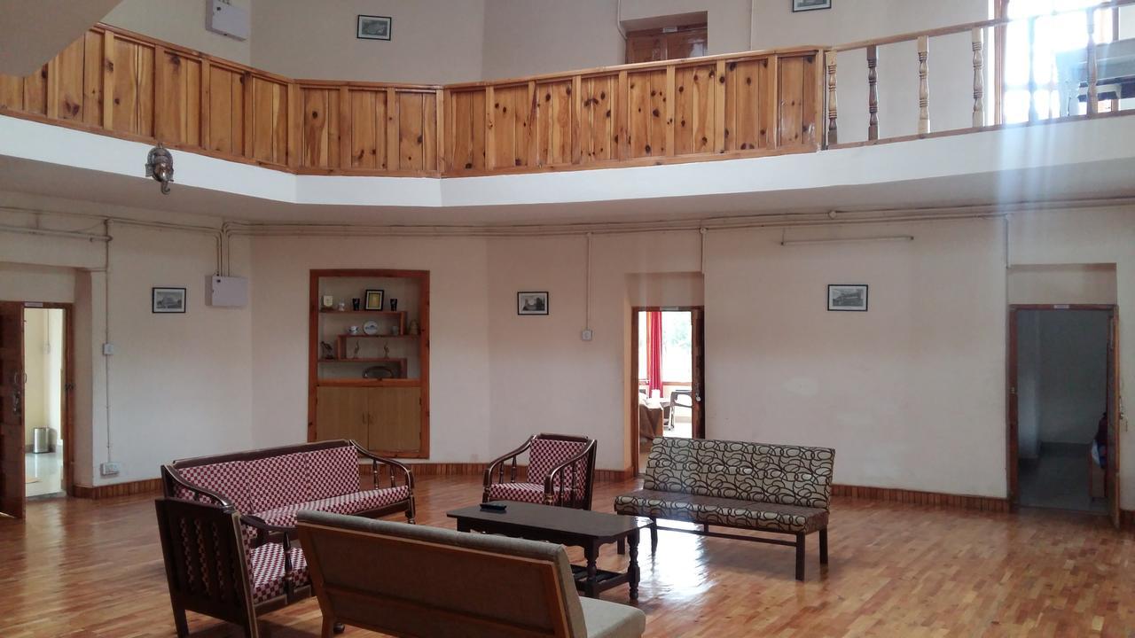 The Tara Villa Shamshi Buitenkant foto
