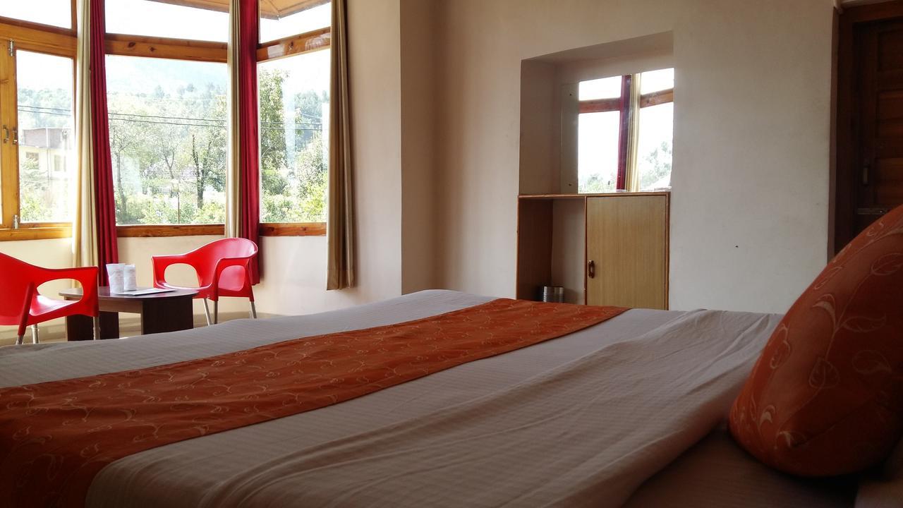 The Tara Villa Shamshi Buitenkant foto