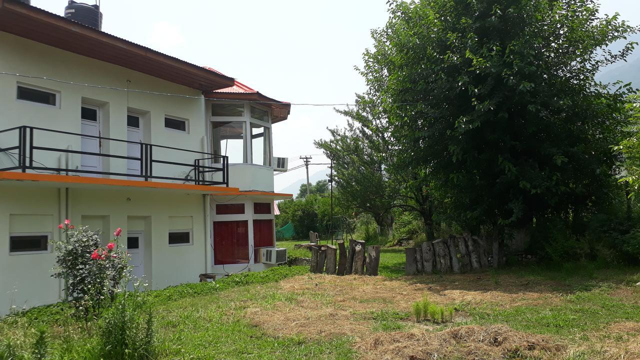 The Tara Villa Shamshi Buitenkant foto